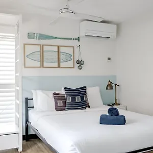  Hostal The Surf House